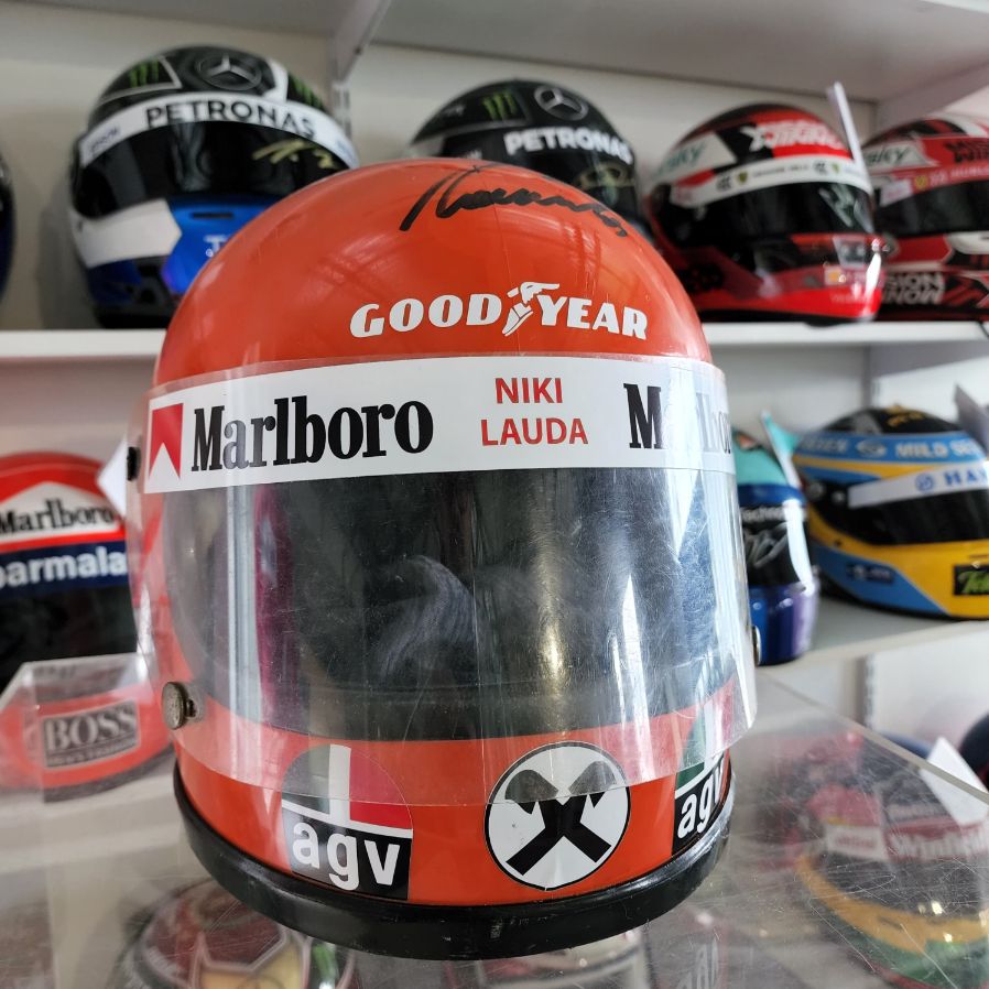 1975 motorcycle helmet Niki Lauda F1 Replica | Full Scale 1:1 NIKI LAUDA Direct Signed Helmet