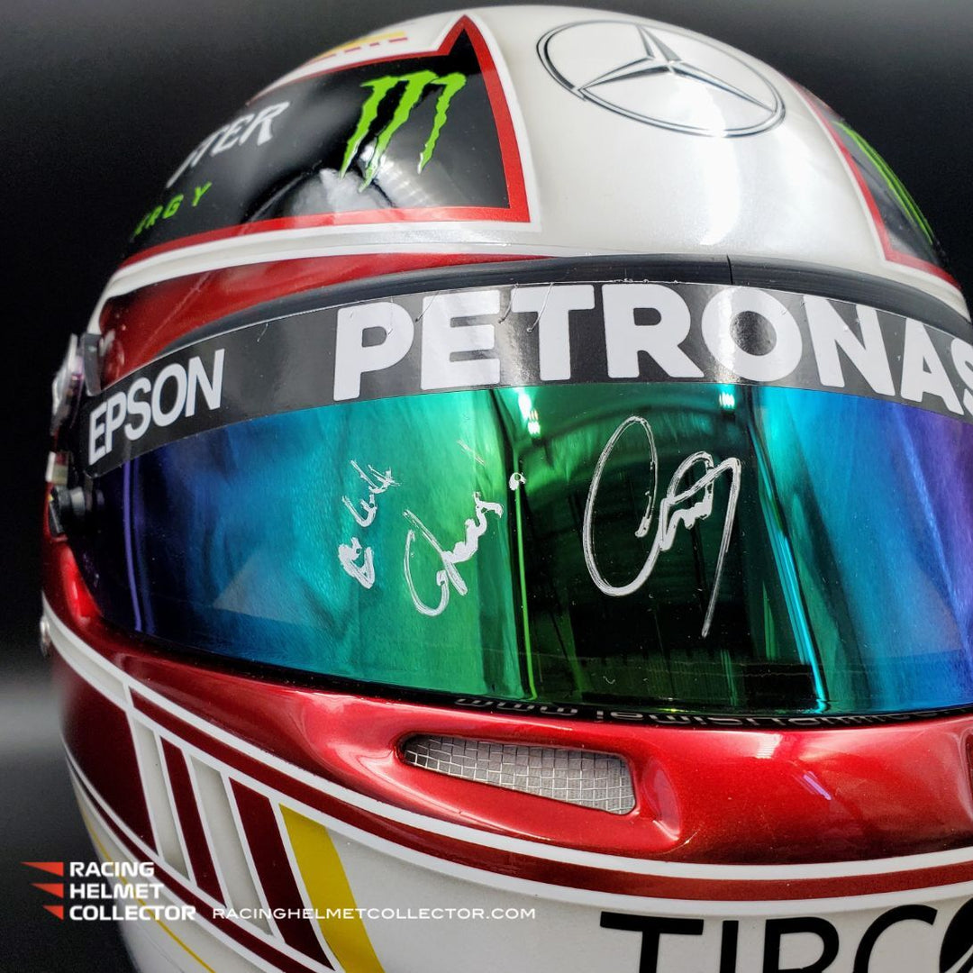 【まとめ買い】 Helmet Worn Race Signed Hamilton Lewis Visor On Mounted 2021 スポーツ選手