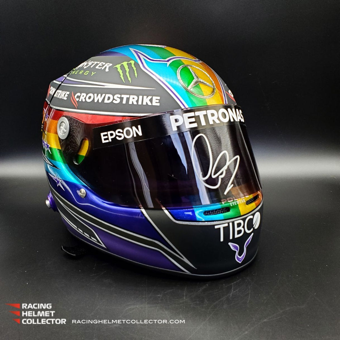 Lewis_Hamilton_Signed_Helmet_V